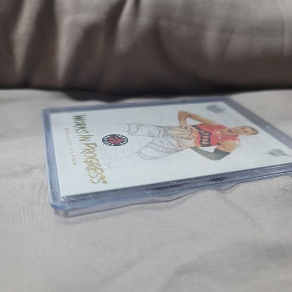 2020-21 Panini Court Kings "Works in Progress" Malachi Flynn rookie card no. 24 - Picture 7 of 7